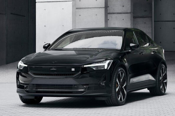 Examen de la Polestar 2 à hayon électrique