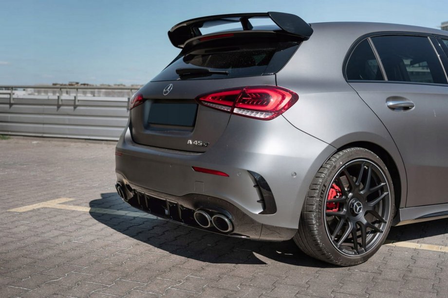 Mercedes A-class W177 2018- Diffuseur arrière avec embouts d'échappement (Design A45 HB) Photo 1