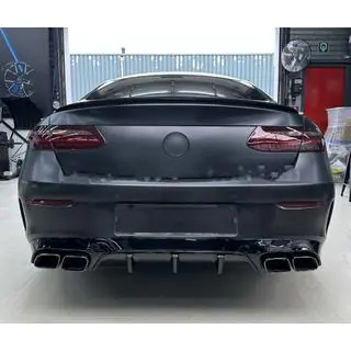 Diffuseur Arrière Black avec Sorties Black (Design AMG63)