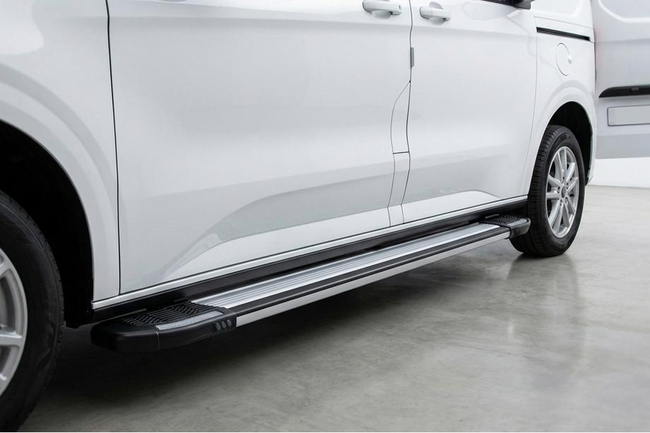 Ford Connect 2021- Marchepieds Latéraux Rainbow (2 pcs, Aluminium) Base Standard Image