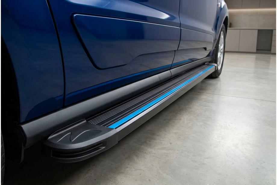 Ford Connect 2021- Marchepieds Latéraux Maya Blue (2 pcs, Aluminium) Base Maxi Image