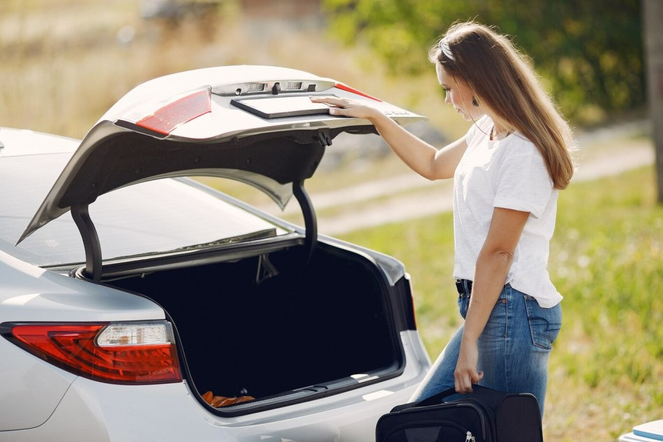 Le coffre de la voiture ne s’ouvre pas : raisons et que faire