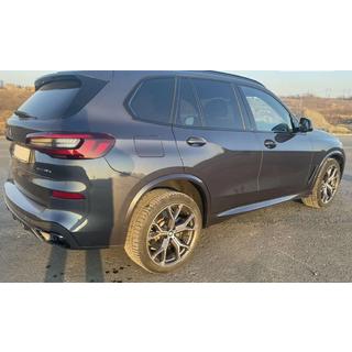 Kit de bas de caisse M-Sport/X5M 2018-2022 (2 pcs, à peindre) photo 1