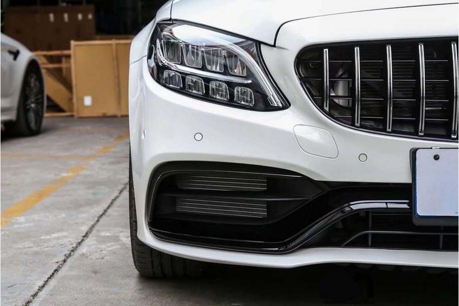 Mercedes C-class W205 2014-2021 Pare-chocs avant complet (design AMG C63 2018-2021) Photo 2