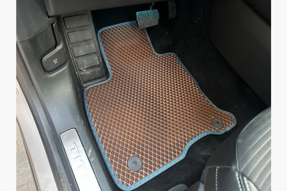 Ford Kuga/Escape 2019- Tapis de sol EVA (Hybrid, Marron) Image