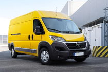 Opel Movano 2021- Kit Moulures de Portes Acier Inoxydable photo 1