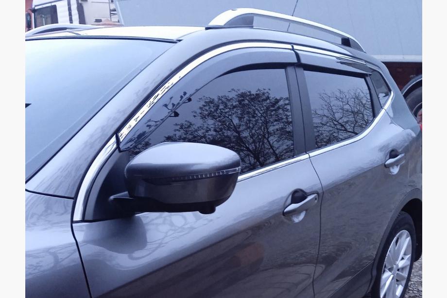 Nissan Qashqai 2014-2021 Deflecteurs de Vitres avec Moulure Chromee Niken Luxury (4 pcs) Image