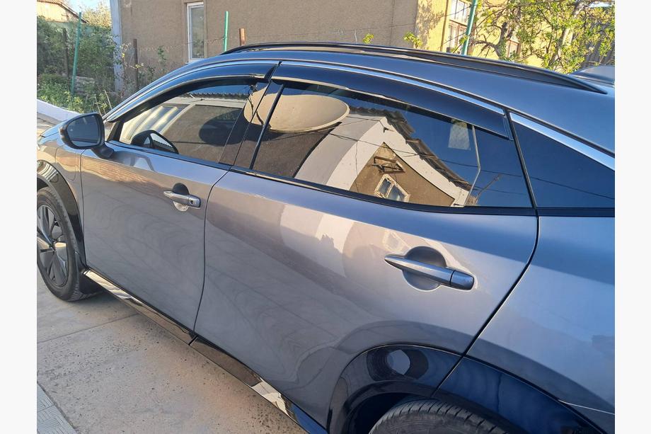 Nissan Ariya 2022- Deflecteurs de Vitres avec Moulure Chromee Niken Luxury (4 pcs) Image