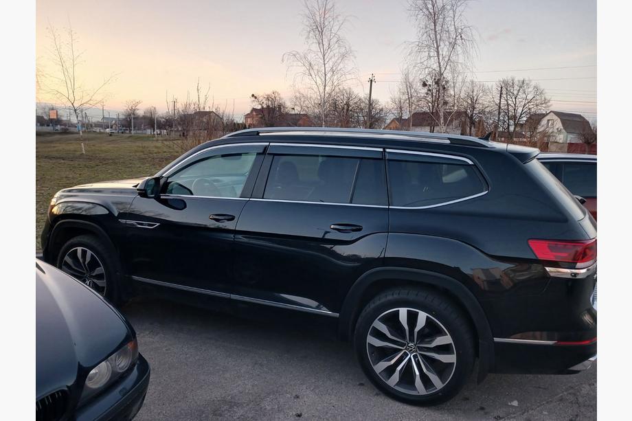 Volkswagen Atlas (Terramont) 2016- Déflecteurs de vitres avec moulure chromée Niken Luxury (6 pcs) Photo 3