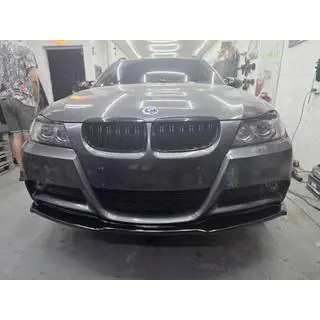 Lame avant DPT (pour E90 M-Sport 2005-2008, noir brillant) photo 4