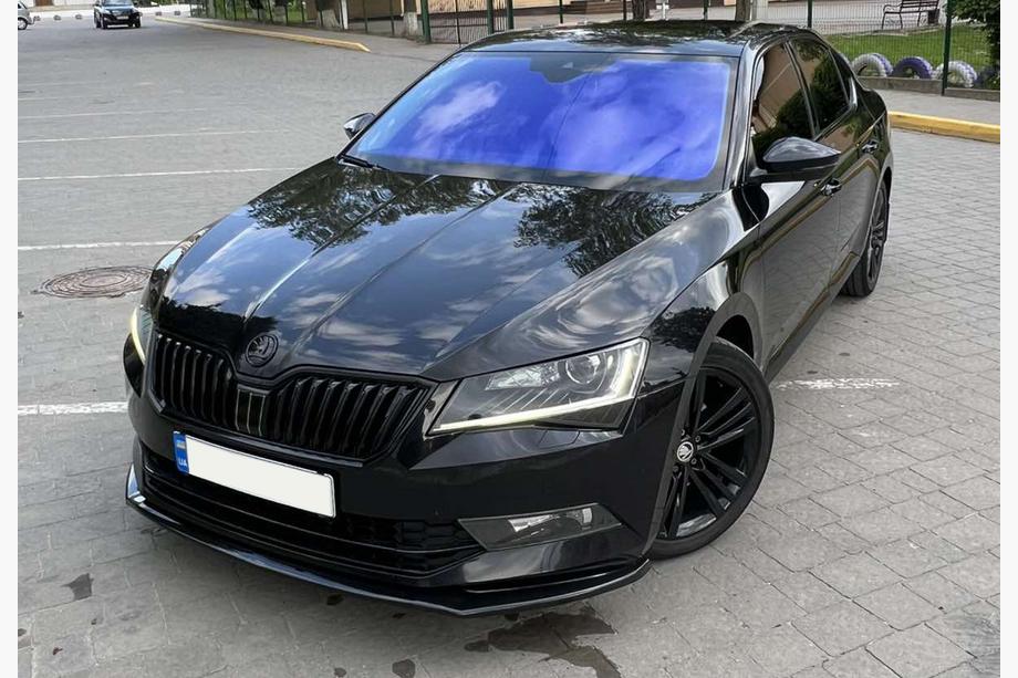 Skoda Superb 2015-2024 Lame avant DPT V-2 (2015-2020, Noir Brillant) Photo 15
