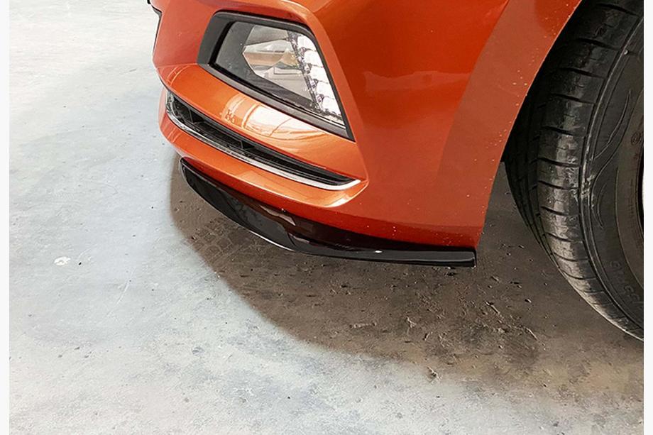 Volkswagen Polo 2017- Lame avant DPT V-2 (Noir Brillant) Photo 3