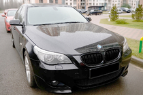 BMW 5 Series E60/E61 2003-2010 Calandre M-Look (Noir Brillant) photo 1