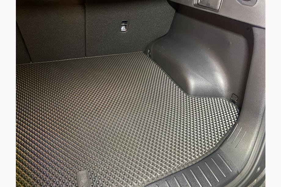 Kia Sportage 2021- Tapis de coffre EVA (noir) Photo 4
