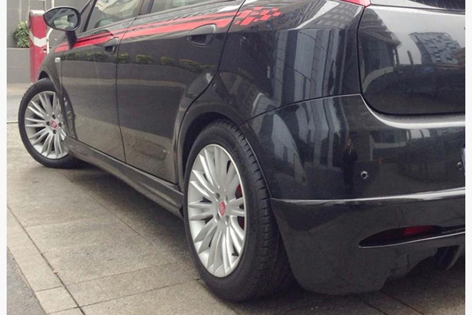 Fiat Punto Grande/EVO 2006-2018 Bas de Caisse DPT (2012-2018, apprêtés) Photo 1