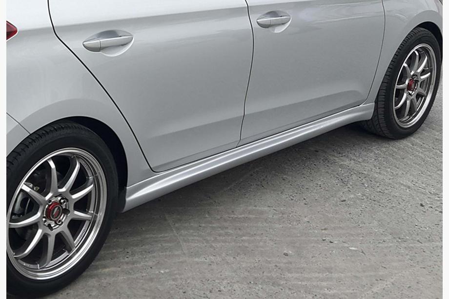 Hyundai I-20 2014-2020 Bas de Caisse DPT (2014-2018, Noir Brillant) Photo 4