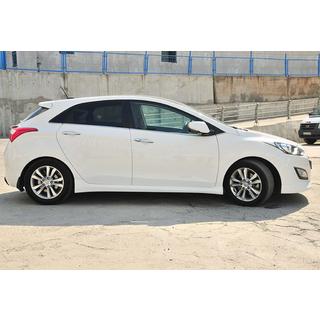 Bas de Caisse DPT (Noir Brillant) Hyundai I-30 2012-2017 photo 2