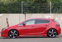 Opel Astra J 2009-2015 Bas de Caisse DPT V-2 (Noir Brillant) photo 3