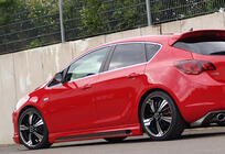 Opel Astra J 2009-2015 Bas de Caisse DPT V-2 (Noir Brillant) photo 2
