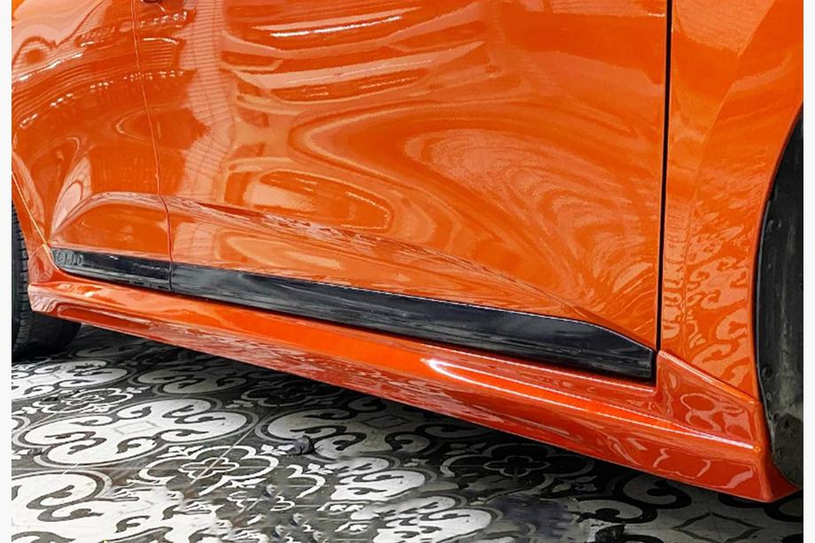 pour RENAULT FLUENCE depuis 2010 PROTECTION DE SEUIL DE CHARGEMENT 50