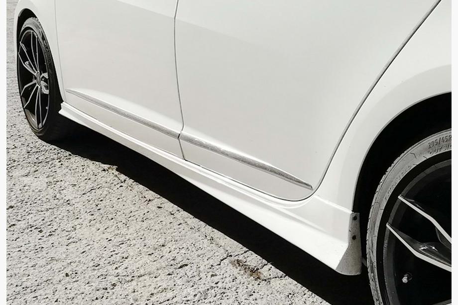 Seat Ibiza 2010-2017 Bas de Caisse DPT V-2 (Noir Brillant) Image
