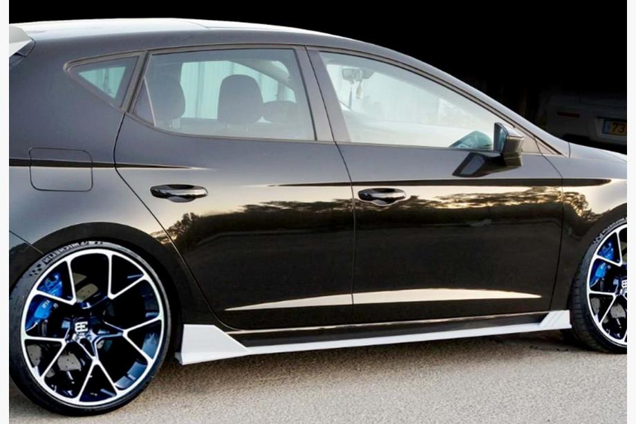 Seat Leon 2013-2020 Bas de Caisse DPT V-3 (2017-2020, Noir Brillant) Image