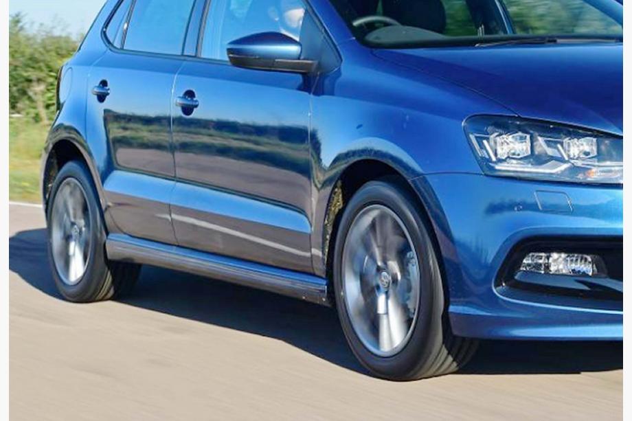 Volkswagen Polo 2010-2017 Bas de Caisse DPT V-3 (Noir Brillant) Photo 3