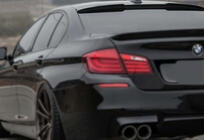 BMW 5 Series F10/F11 2010–2016 Aileron Arrière M4-Style V1 (pour F10, Noir Brillant) photo 5