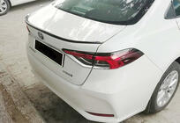 Toyota Corolla 2019- Aileron DPT (Noir Brillant) photo 2