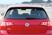 Volkswagen Golf 7/E-Golf 2012-2020 Becquet arrière DPT V-1 (pour GTI / R HB, noir brillant) photo 1