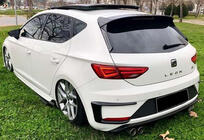 Seat Leon 2013-2020 Extensions de pare-chocs arrière DPT (2017-2020, 2 pièces, noir brillant) photo 1