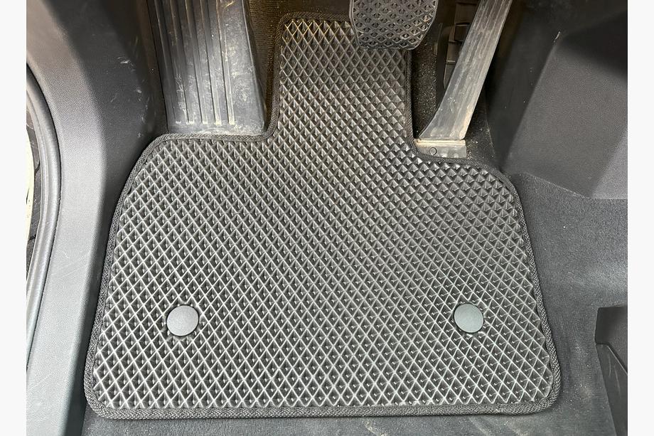 BMW iX (I20) 2022- Tapis de sol EVA V-2 (Noir) Image