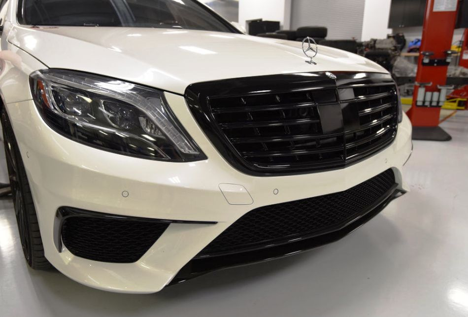 Antichrome sur une voiture : qu’est-ce que c’est et pourquoi ?