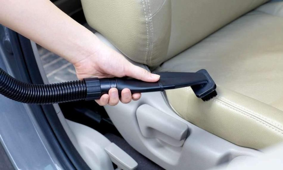 Quel aspirateur choisir pour le nettoyage à sec de voiture ?