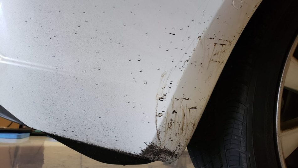 Menace bitume : pourquoi c’est dangereux pour la voiture