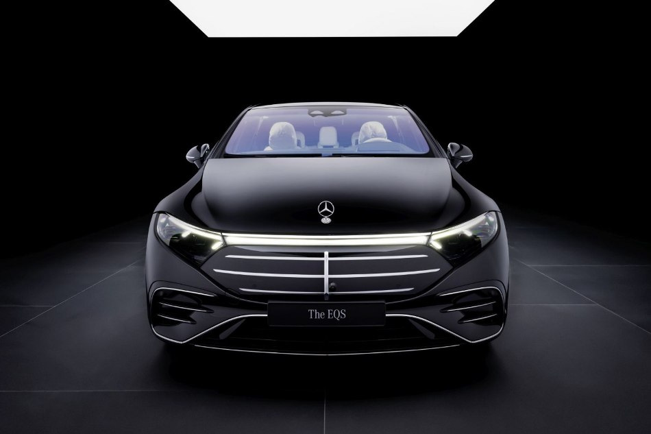 Essai de la berline Mercedes-Benz EQS : lifting 2024