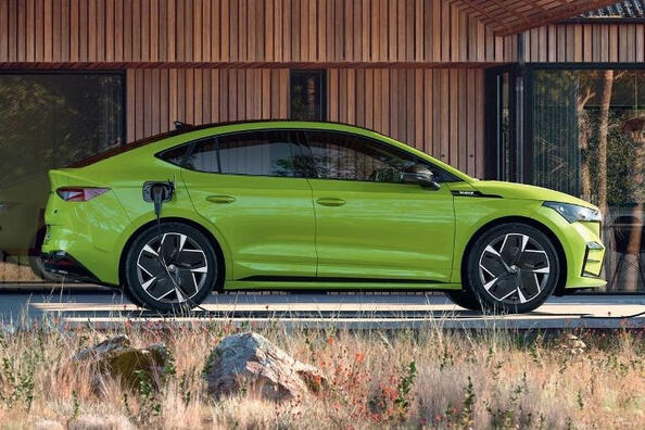 Skoda Enyaq Coupé RS iV : un test du crossover sportif électrique Photo 2