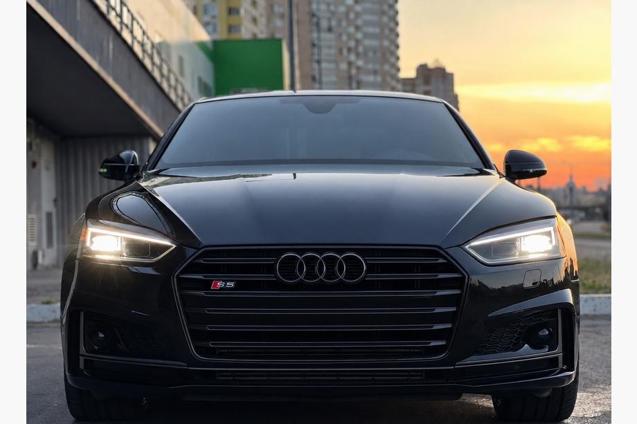 Audi A5 2016-2025 Calandre Avant S-Style (2016-2019, noire) Image