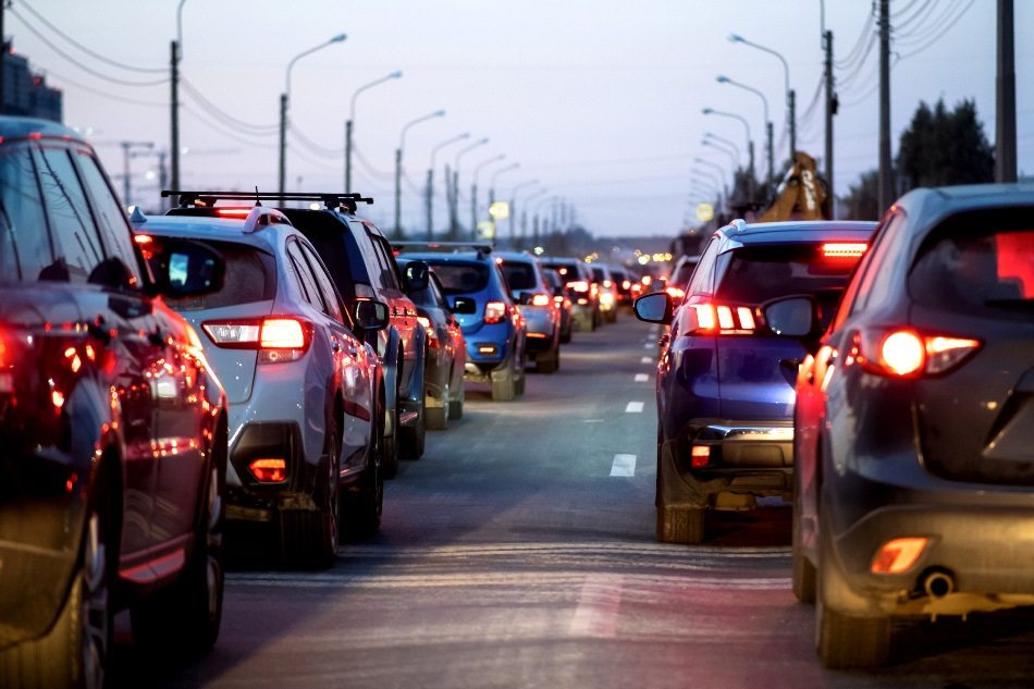 Conseils aux conducteurs : comment éviter le stress et profiter au maximum du temps passé dans les embouteillages