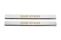 Chrysler Voyager 2008-2016 Seuils de porte Carmos (2 pcs, inox) photo 1
