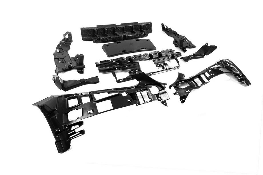Mercedes C-class W205 2014-2021 Kit carrosserie avec capot et ailes (C63 AMG) Photo 18