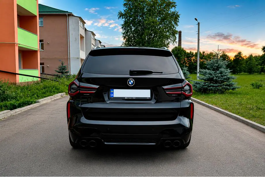 BMW X3 F25 2011-2018 Kit restylage vers X3M F97 2024 Photo 8