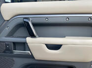 Land Rover Defender 2019- Couvre garnitures intérieures noires photo 4