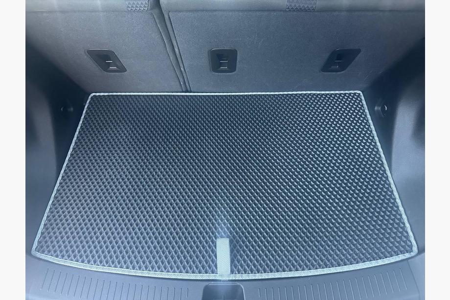 Chevrolet Bolt 2016-2023 Tapis de coffre EVA (EUV, noir) Image