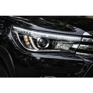 Phares avant OEM V2 2015-2019 (pour ampoule xénon ou LED, lot de 2) photo 1