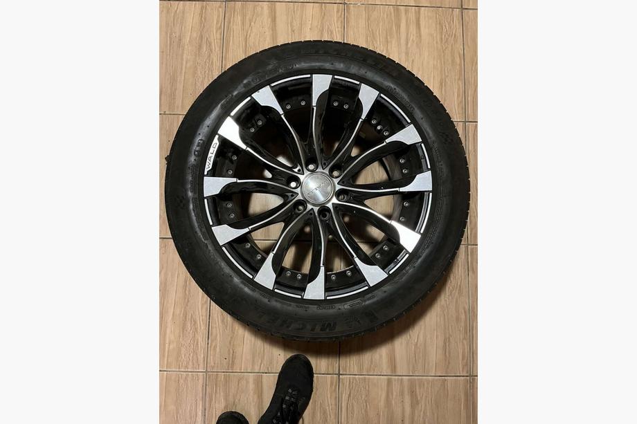 Toyota Land Cruiser Prado 150 2009-2023 Jantes alu Wald R20 (Lot de 4) Image