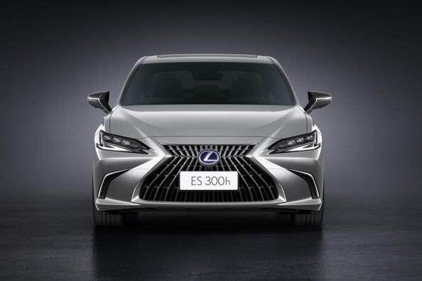 Lexus ES mise à jour : style et confort dans les moindres détails