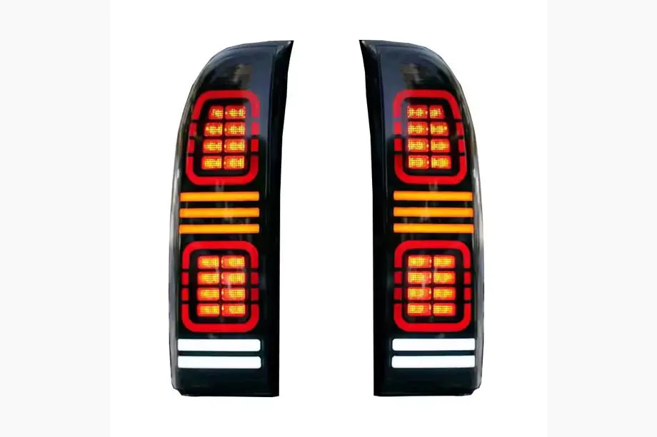 Nissan Patrol Y61 1997-2011 Feux arrière LED Smoke Black (2004-2008, 2 pcs) Image