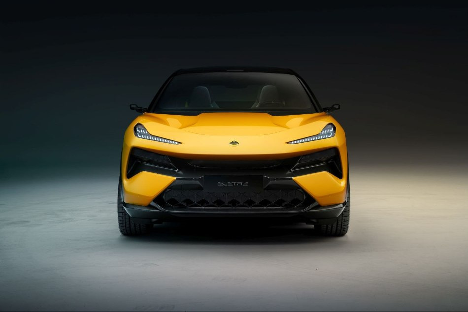 Lotus Eletre : essai du nouveau crossover électrique