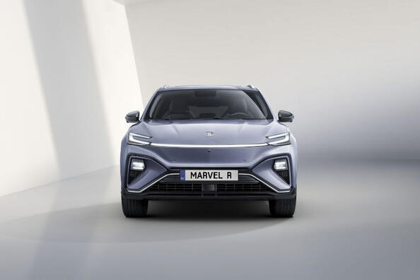 Essai de la voiture électrique MG Marvel R